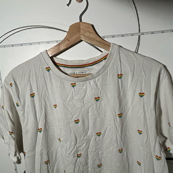 Denim & Flower Rainbow Heart White Tee, Slim Fit Size Medium - Picture 6 of 6